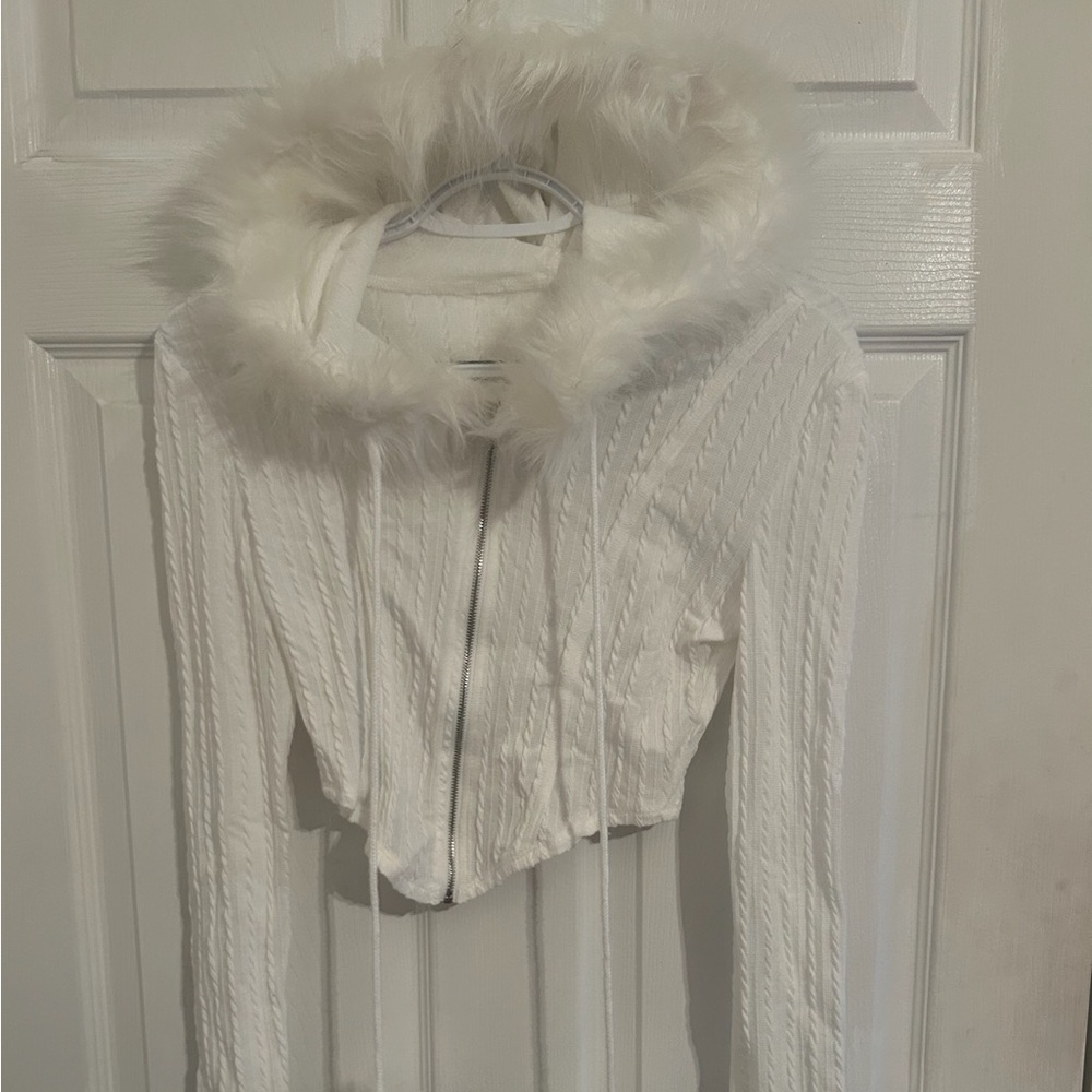 Fuzzy Collar Pom Pom Crop Top